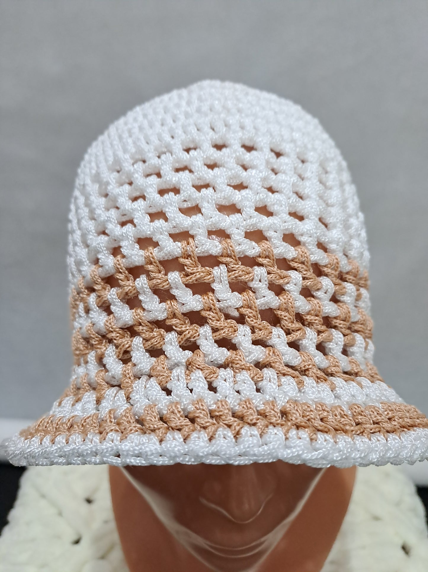 Biely klobúk