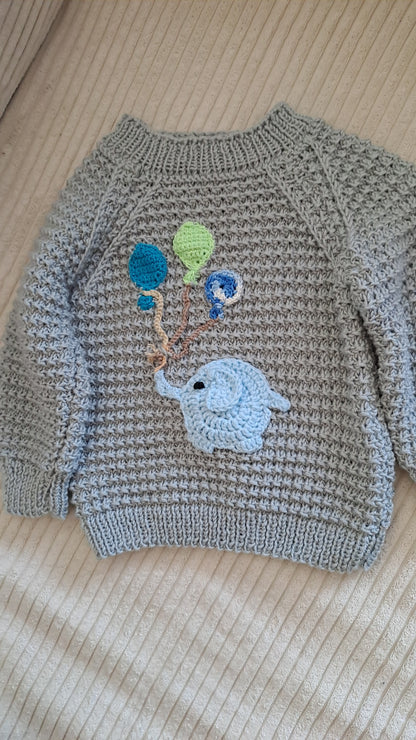 Detský pulóver so sloníkom
